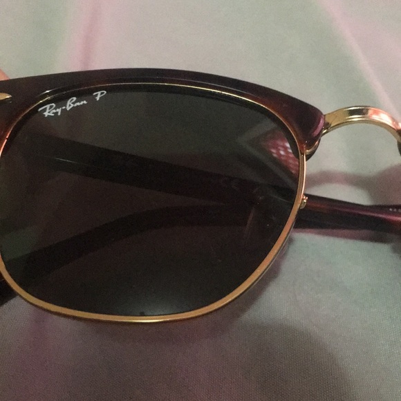 ClubMaster Polarized Ray-ban Sunglasses - Picture 3 of 3